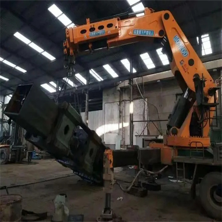 临漳县200吨折臂吊出租