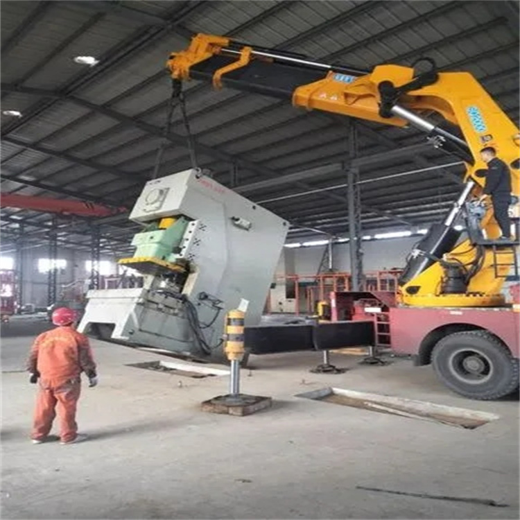 临漳县80吨折臂吊车出租附近电话